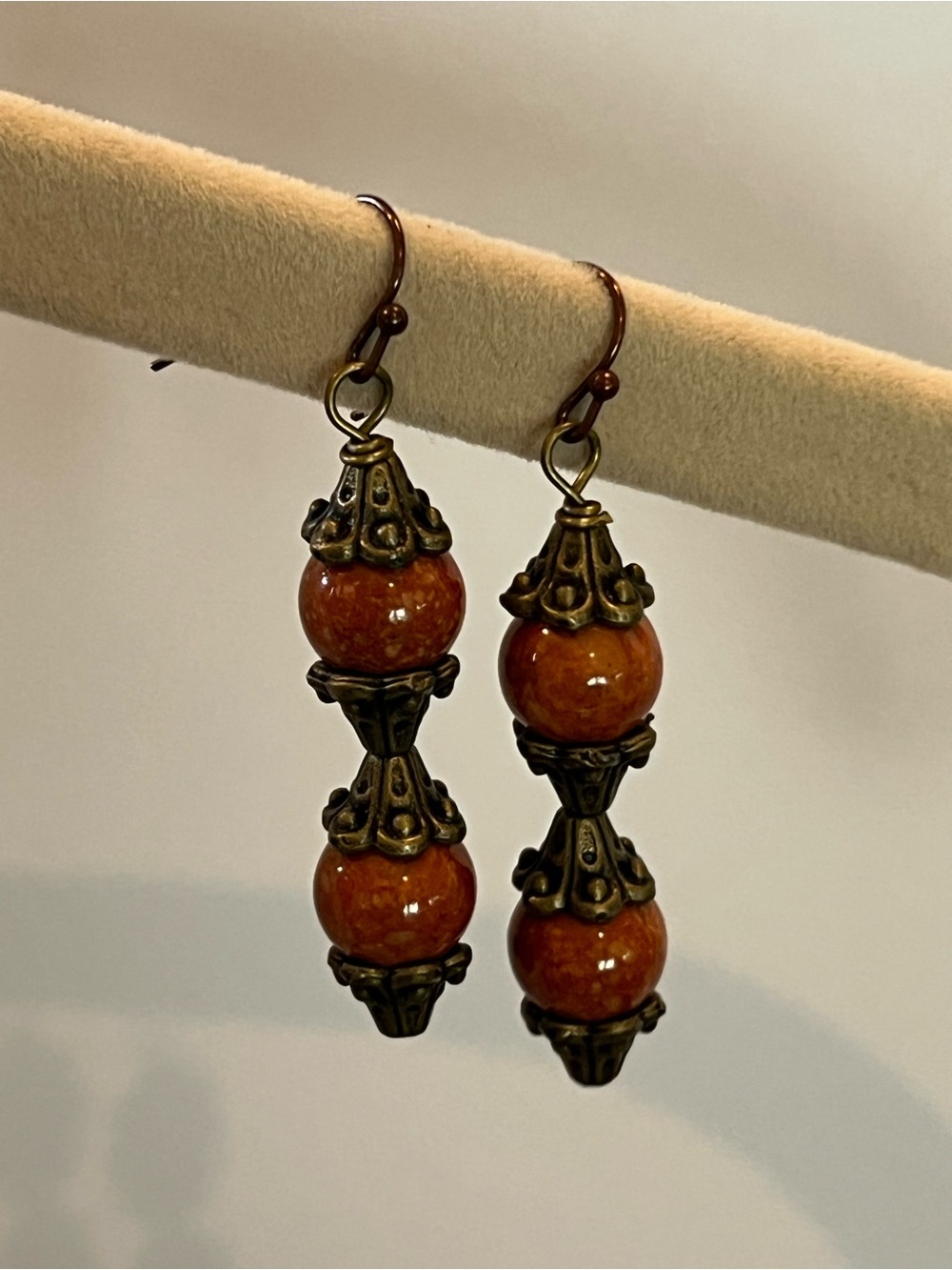 Elegant Carnelian Agate Beaded Earrings - Picture 2 of 2